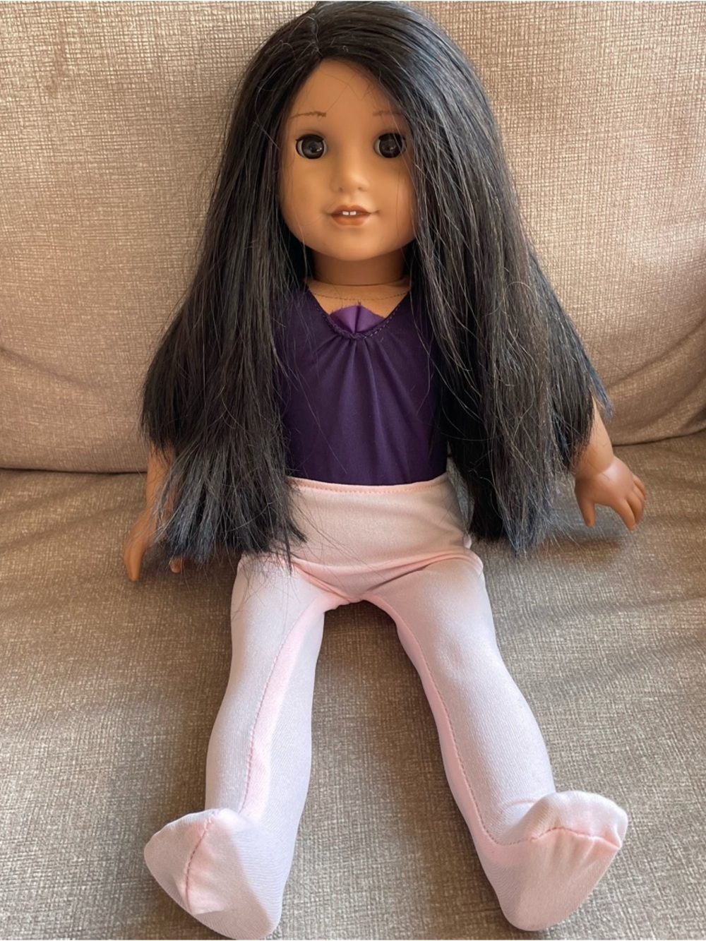 American Girl Truly Me Doll 66 in Purple Top and Light Pink Ballerina Leggings